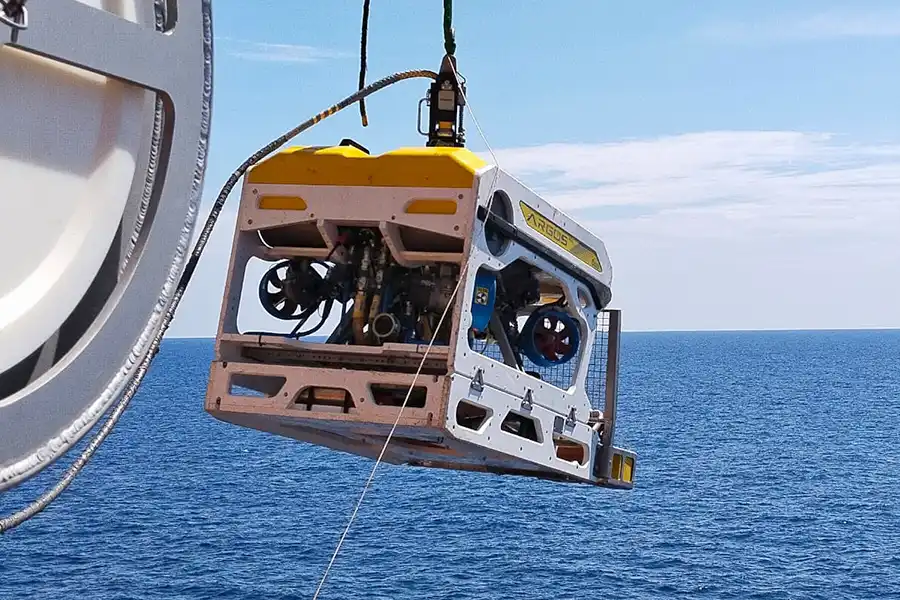 Forssea Robotics Floating Turbine (FOWT) or Fixed Platform